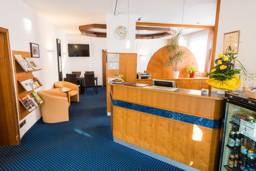 Hotel Am Friedensplatz Στουτγκάρδη Εξωτερικό φωτογραφία