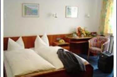 Hotel Am Friedensplatz Στουτγκάρδη Εξωτερικό φωτογραφία